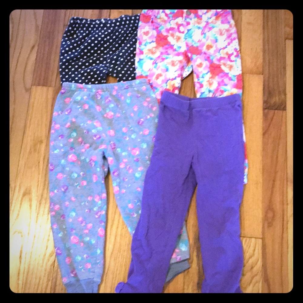 ⚡️Flash sale⚡️Bundle of pants 3T